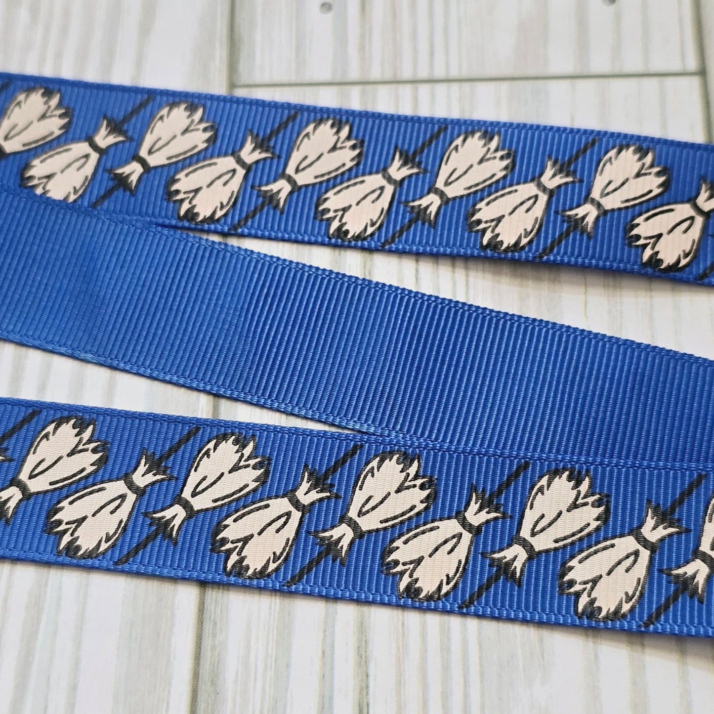 Wizard Owl Ribbon Collection
