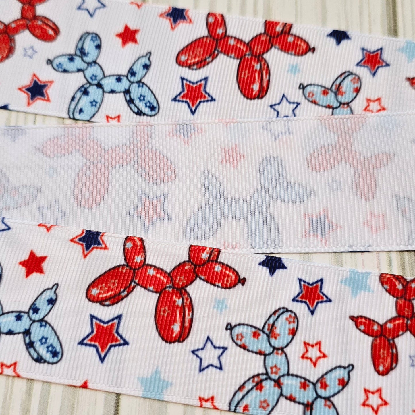 Patriotic Balloon Animal RIbbon