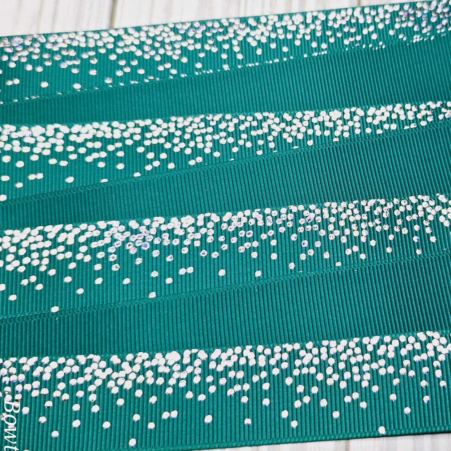 Silver Raindots Ribbon